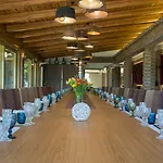 Tenuta Contessa Farm & Cosenza Hotel 3*