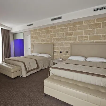 Tenuta Contessa Farm & Cosenza Монтальто-Уффуго