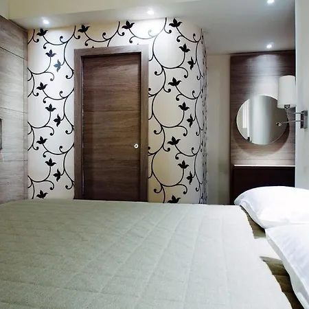 Hotel Tenuta Contessa Farm & Cosenza 3*