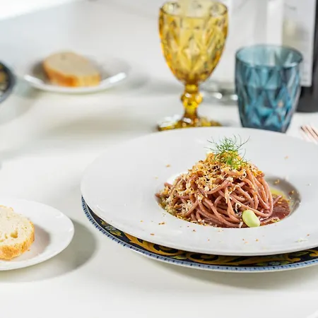 Tenuta Contessa Farm & Cosenza 3*