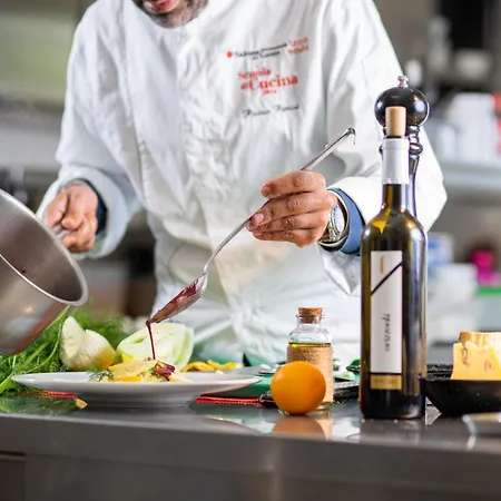 Tenuta Contessa Farm & Cosenza 3* 몬탈토 우푸고