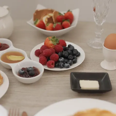 Tenuta Contessa Farm & Cosenza فندق