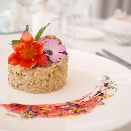 Tenuta Contessa Farm & Cosenza Hotel