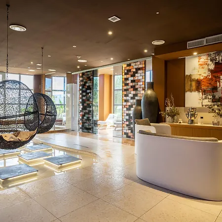 Tenuta Contessa Farm & Cosenza Hotel 3*