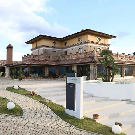 Tenuta Contessa Farm & Cosenza 3*