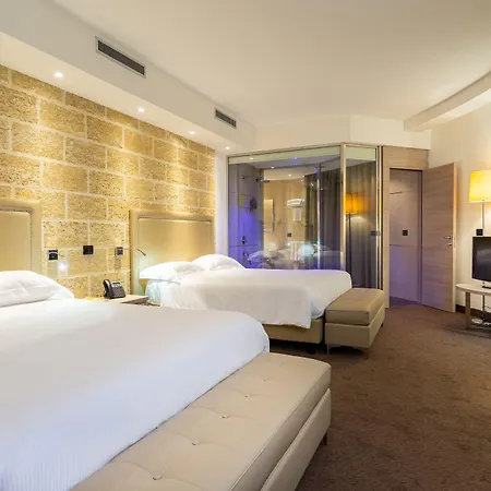 Tenuta Contessa Farm & Cosenza Hotel