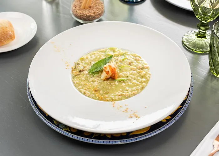 Tenuta Contessa Farm & Cosenza