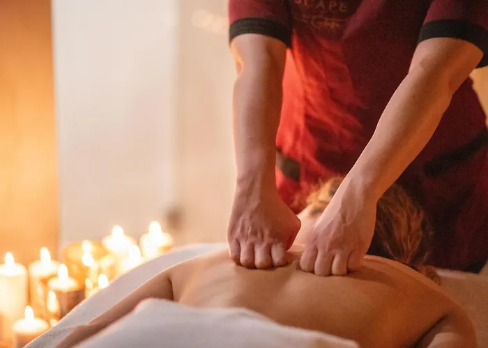 Tenuta Contessa Farm & Cosenza 3* 蒙塔尔托乌富戈