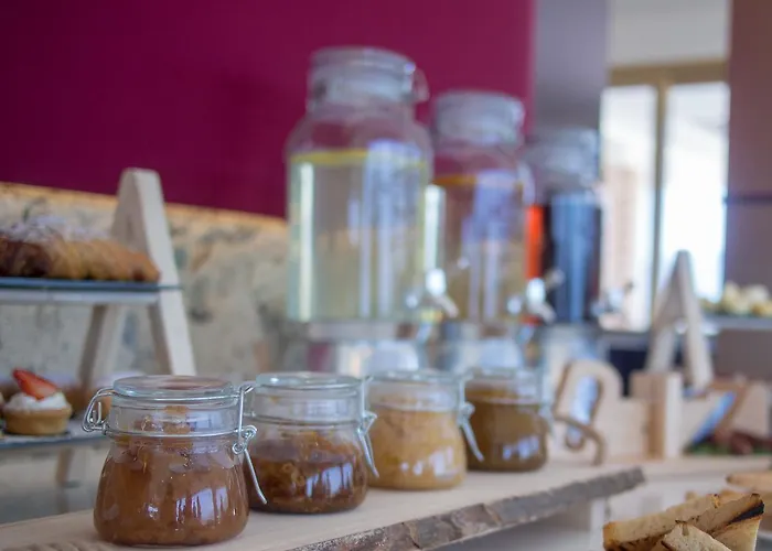 Tenuta Contessa Farm & Cosenza 酒店 蒙塔尔托乌富戈